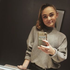 Meet your Posher, Jjessica